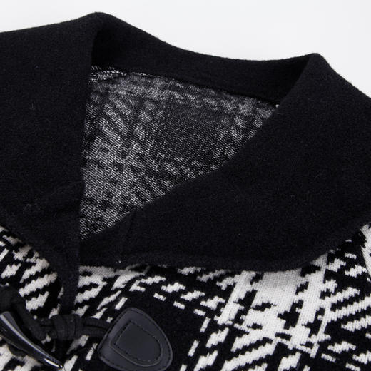 NG121斯尔丽2023秋冬新款撞色领时尚小款针织提花格子宽松版显瘦外套 商品图4