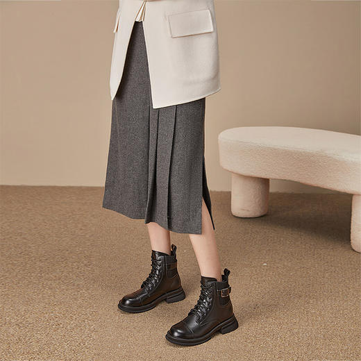西遇机车马丁靴女新款秋冬英伦风甜酷拼色切尔西靴厚底短靴子V2034071 商品图2