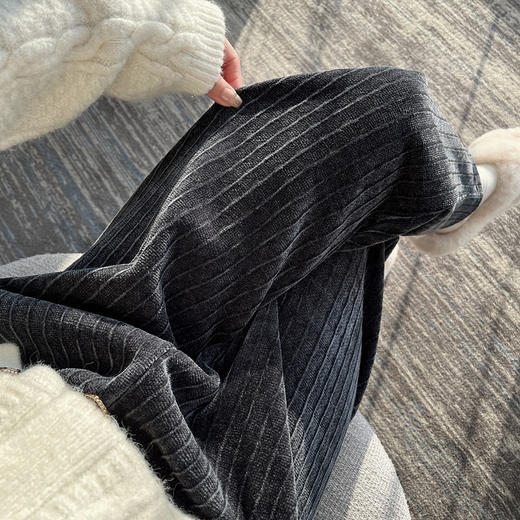 【YW】无忧购冬季加绒加厚抱抱绒奥利绒抗寒垂坠感宽松显瘦直筒甜筒裤 2289 -22106（截单后7天发货) 商品图10