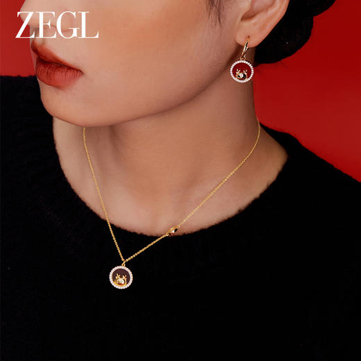 ZEGL设计师本命年龙系列鸿运萌龙耳环女红玛瑙圆牌耳钉银针耳饰品 商品图1