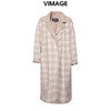 VIMAGE纬漫纪冬季时尚格纹翻领百搭修身毛呢大衣外套V1214822 商品缩略图0
