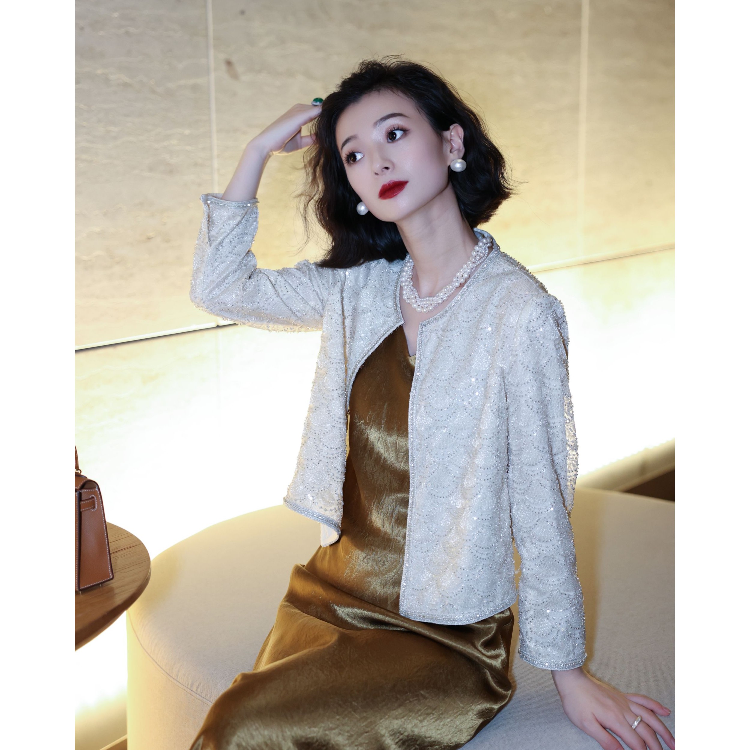 西子/【璀璨星河】重工高定绣花钉珠千金风短款女士外套/WTLL003