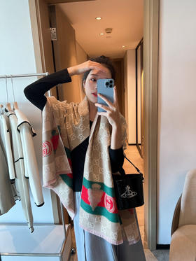 秋冬特惠💰140 GUCCI新款【盾牌羊绒围巾】配色超级有考究