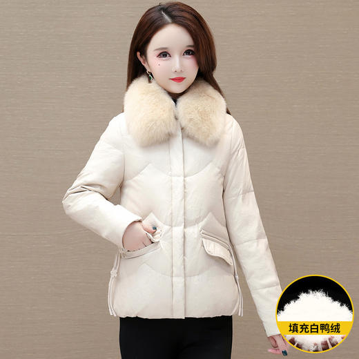 OMS-YSB3829-L 大码短款小个子保暖羽绒服23年冬款真毛领长袖修身时尚白鸭绒外套 商品图0