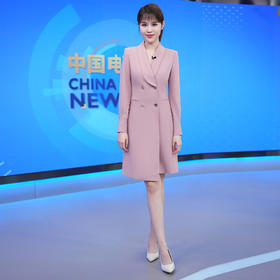 IWY/粉色播音艺考主持人正装女修身显瘦职业装气质西装连连衣231035Q1