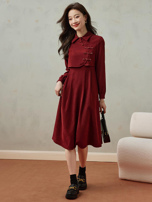 【年终特卖】熙世界新中式改良旗袍红色丝绒连衣裙女秋冬季假两件国风礼服长裙 商品图4