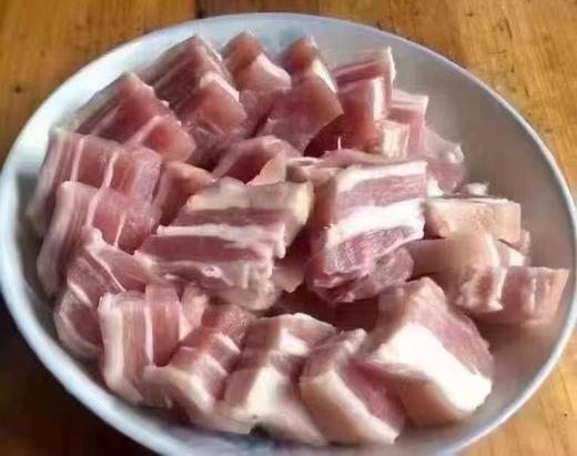 周三取货：【香荷五花肉】一条1斤左右，七分瘦三分肥，五层的一条肉，怎么做都香！ 商品图5