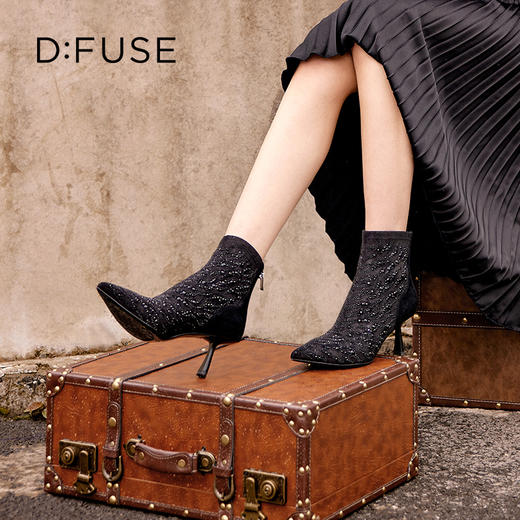 DFuse迪芙斯冬季新款尖头斑马纹弹力踝烫钻短靴DF34116055 商品图0