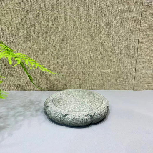小莲花圆形底座青石 商品图0