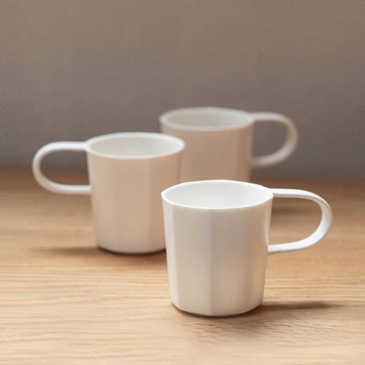 「KOMOI优秀选品推荐」MUMO木墨 亚白大耳杯 德化瓷手冲咖啡杯马克杯｜品牌直发 商品图0