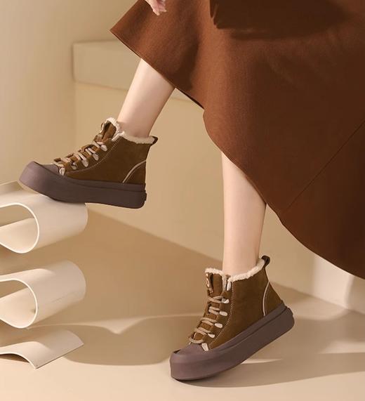 西村名物2023秋季新款真皮女士厚底圆头丑萌马丁靴小众设计感短靴X23DS44241 商品图1