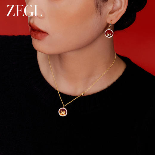 ZEGL设计师本命年龙系列925银红玛瑙圆牌项链女生锁骨链新年礼物 商品图1
