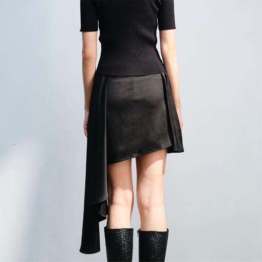 LIYIHAN 不规则褶皱半裙 Y233Q10390 商品图2