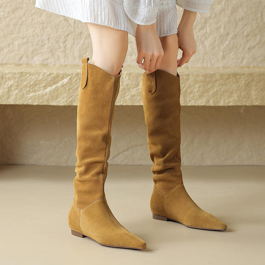 牛反绒高筒靴尖头v口，低跟休闲靴潮流堆堆靴HCY-5010 商品图1