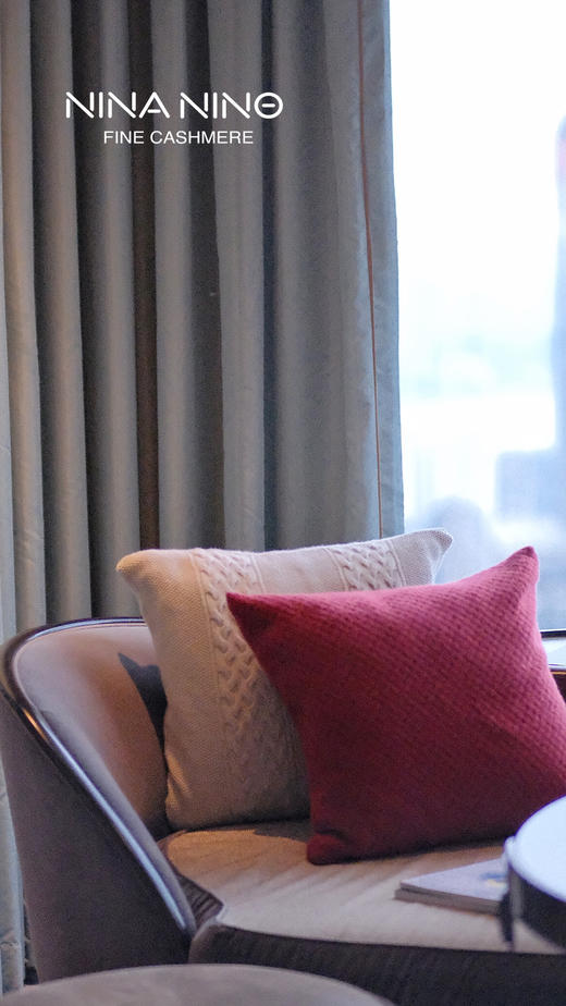 羊绒编织靠包 商品图2