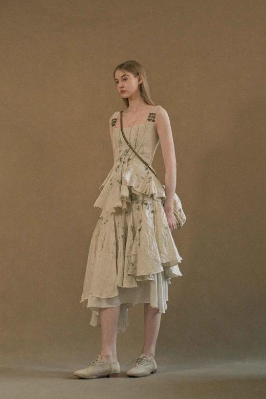 Mutedance 裸色植物染绒面系带鞋 商品图4