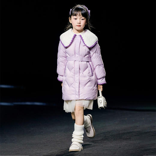 笛莎DESHA童装女童羽绒服2023冬季新款时尚翻领收腰长款羽绒服 商品图3