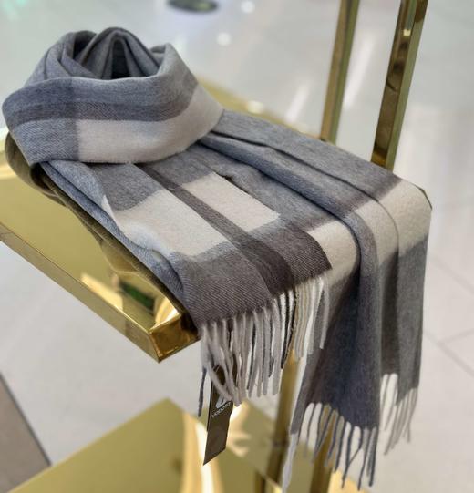 优品堂《自成一格》绵羊毛长巾 商品图1