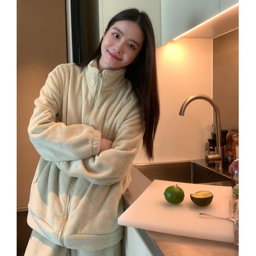 超IN 仙女暖暖套装New! 软糯舒适 高克重熊猫绒材质 可外穿不挑身材 减龄！ 这个冬天暖暖的 商品图1