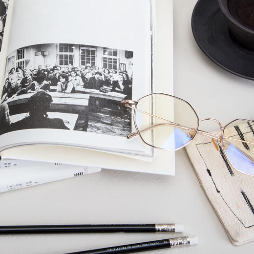 幸运者:一位乡村医生的故事（英）约翰·伯格 （瑞士）让·摩尔 著 商品图2