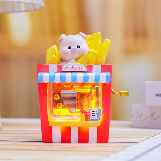 年终大促！【造型可爱有趣！表情生动活泼】创意萌宠音乐会卡通兔子熊手摇音乐盒，惊喜儿童礼物女生房间八音盒，线条圆润 丰富细节 商品图12