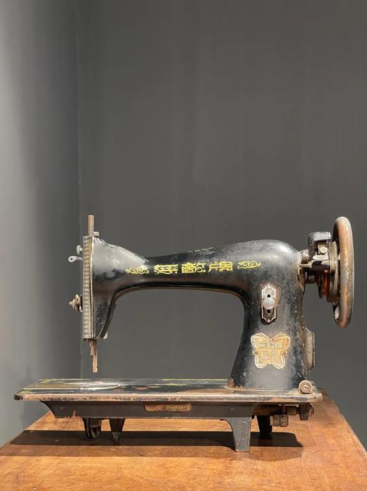 民国初年无敌牌缝纫机，顺丰包邮 商品图2