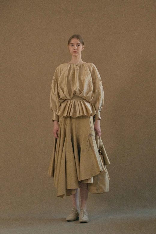 Mutedance 裸色植物染绒面系带鞋 商品图1