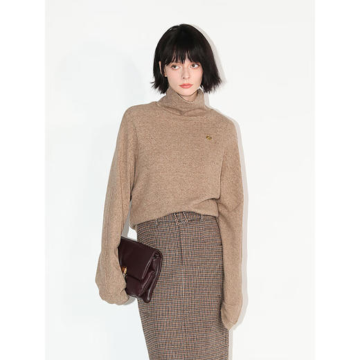 COCOBELLA气质花纱高领软糯毛衣女秋质感LOGO标休闲针织衫MZ320 商品图2