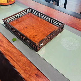 水波纹文房都承盘°血檀镶缅花