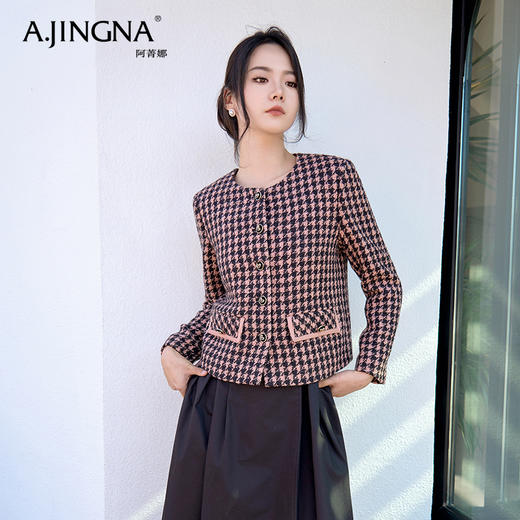 【商场同款】阿菁娜宫廷风千鸟格短款香风上衣A28Q107003 商品图2