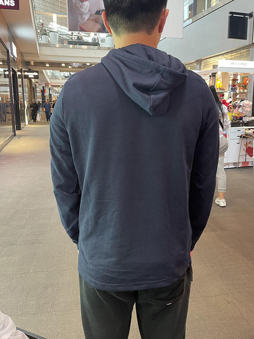 Tommy Hilfiger/汤米 男棉混纺休闲纯色刺绣边饰连帽长袖套头卫衣 商品图2