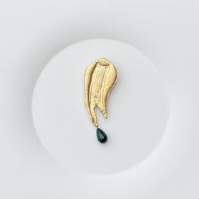 北京仓｜Mass Lee-Atelier-金色 胸针（孔雀石）［比利时设计师］