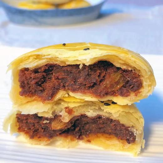 我们的红豆酥 传统手工制作 zui大程度保持饼皮的层次【奶香红豆酥】大末手作 无添加剂，甄选优质原料，大末自制馅料，加入葡萄干，全程手工制作 商品图7
