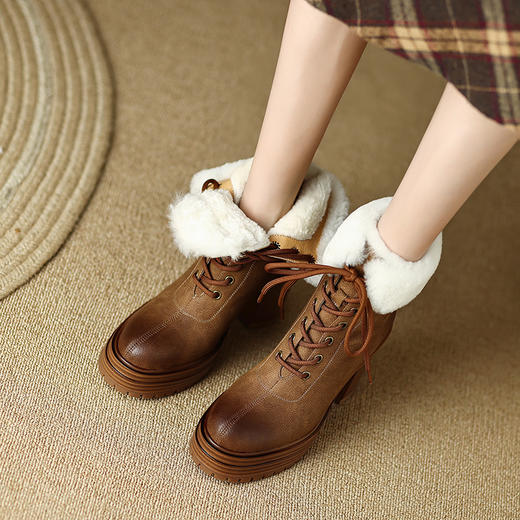 保暖舒适，贴膜牛巴戈+羊羔毛粗跟厚底短靴HBP-3887A 商品图11