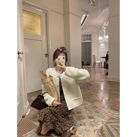 金蘑菇菇 浓郁热可可 / 氛围美人感碎花裙裙 复古v领打底连衣裙 商品图2