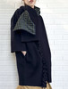 TYNVIE 连围巾木耳边廓形大衣- 藏青色 商品缩略图3