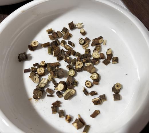 仙蒙 道地堂 山西北柴胡 北柴胡根 切段生柴胡道地堂柴胡根 商品图1