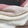 【甄珠贝】超级软糯的山羊绒绞花三色围巾披肩，少女粉和气质驼，可两色入 商品缩略图2