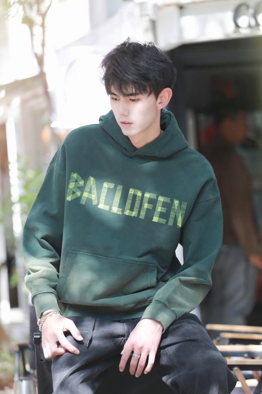 W33396548复古水洗渐变帽衫卫衣 商品图2