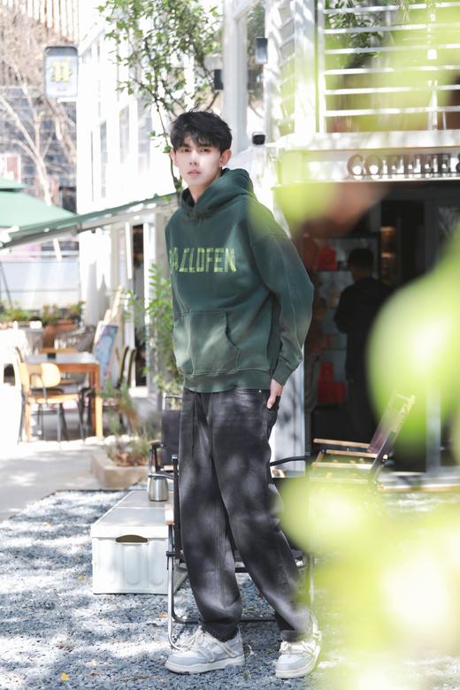 W33396548复古水洗渐变帽衫卫衣 商品图5