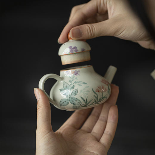 永利汇草木灰手绘釉上彩茶壶山丹恰盛仿古陶瓷泡茶壶中式手执壶 商品图3