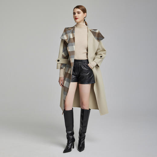 NH963斯尔丽23冬新款时尚保暖羊毛大衣连帽拼格子宽松显瘦双面呢长大衣 商品图3