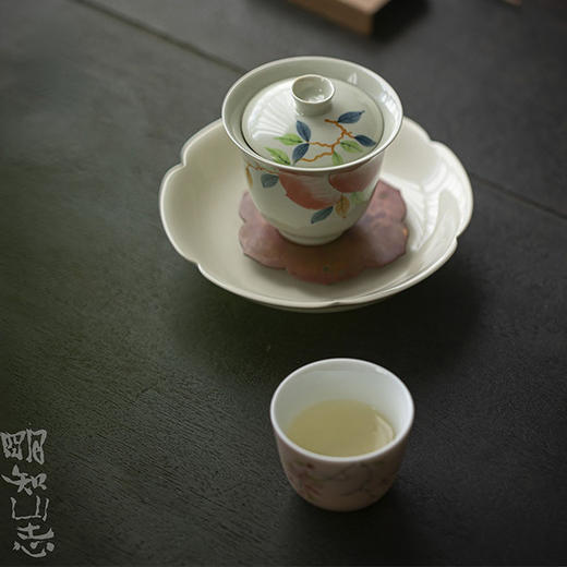 永利汇明知山志釉下彩手绘桃子带盖茶杯泡茶碗日式家用泡茶器 商品图2