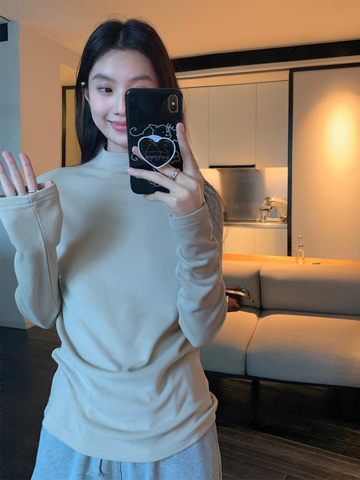 年终大促！【简约纯色！百搭不挑人】双面绒保暖半高领打底衫女秋冬新款，纯色修身显瘦长袖百搭上衣，细腻贴身 显露优雅曲线 温暖舒适 商品图2