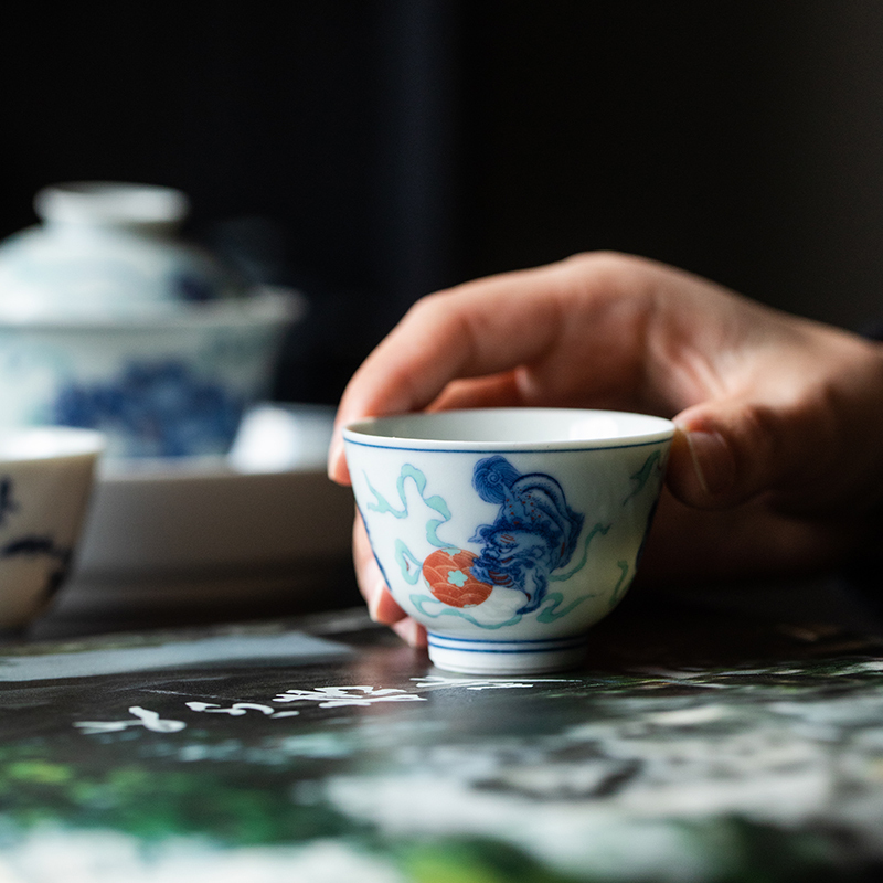 永利汇仿古青花狮子绣球茶杯品茗杯主人杯个人客杯陶瓷功夫茶具