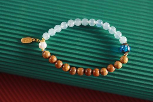 JSNM0142-2°金丝楠木水晶手串 商品图0