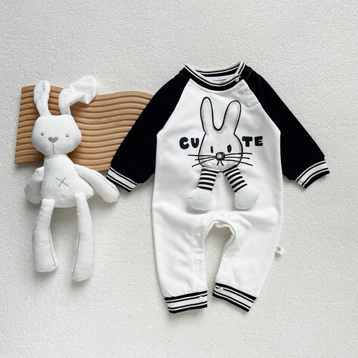 【柔软亲肤！温暖时尚】秋冬款婴儿包屁衣0-2岁男女童，长袖连体衣新生儿卡通外出爬服，手工裁剪、安全舒适、童年呵护 商品图4