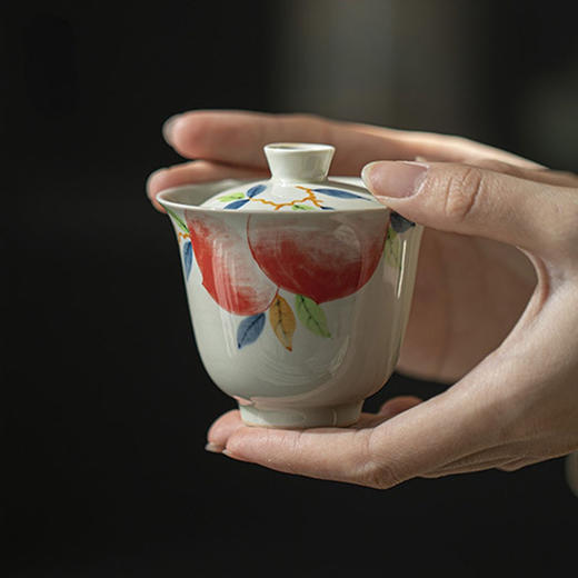 永利汇明知山志釉下彩手绘桃子带盖茶杯泡茶碗日式家用泡茶器 商品图1