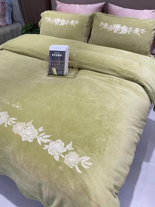 曼庭生活香榭丽舍 瑧棉绒绣花四件套 商品图0