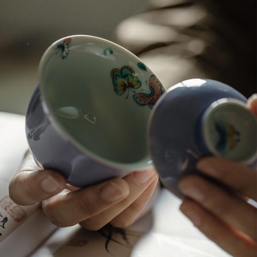 永利汇无落木槿紫原矿釉精工手绘彩蝶盖碗文人雅玩茶碗二才盖碗瓷 商品图1